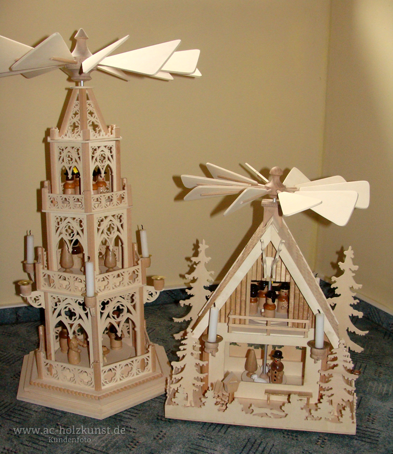 Laubsägearbeit Weihnachtspyramide Haus