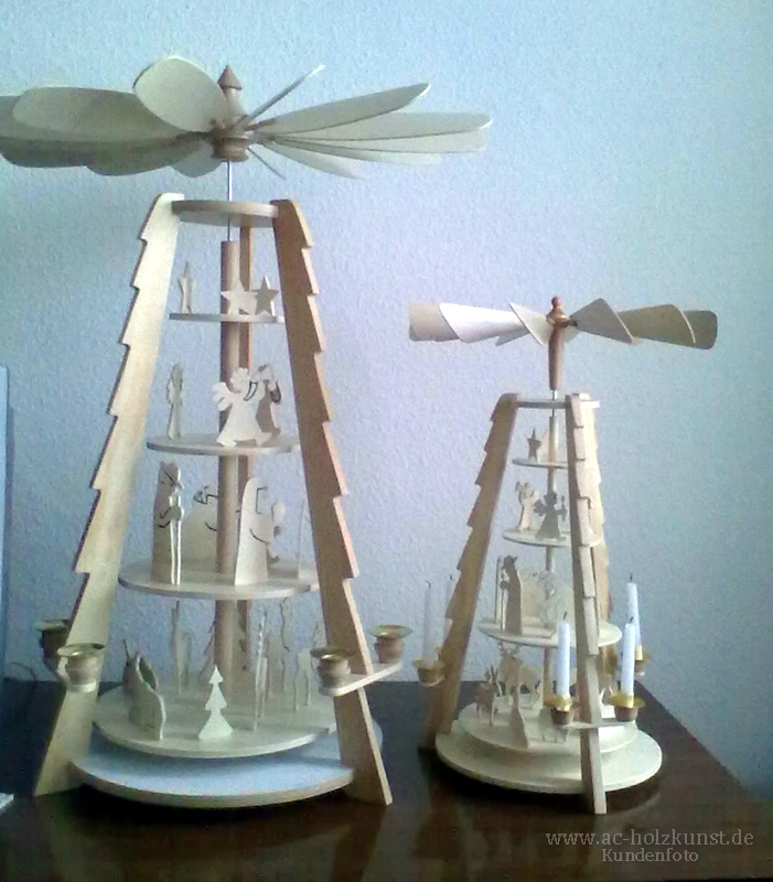 2x Weihnachtspyramide/ Tischpyramide