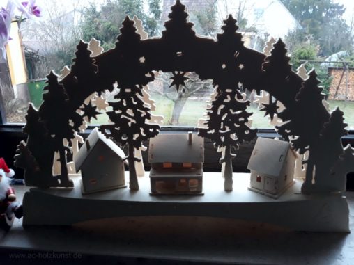 Laubsägen Schwibbogen mit Häuser